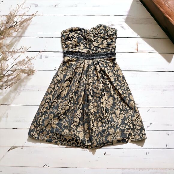 CARMEN MARC VALVO Formal Dress Strapless Size 6 - Picture 1 of 9